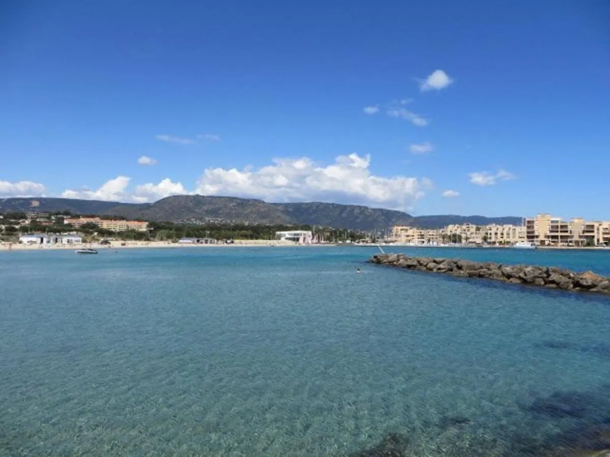 Apartment Charmant Studio Avec Piscine, Tennis, Parking Et Acces Direct Plage - Bormes-Les-Mimosas - Fr-1-610-30 France
